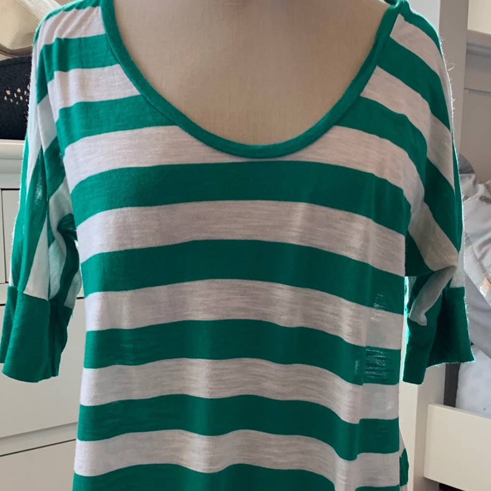 Adorable t-shirt from gap.